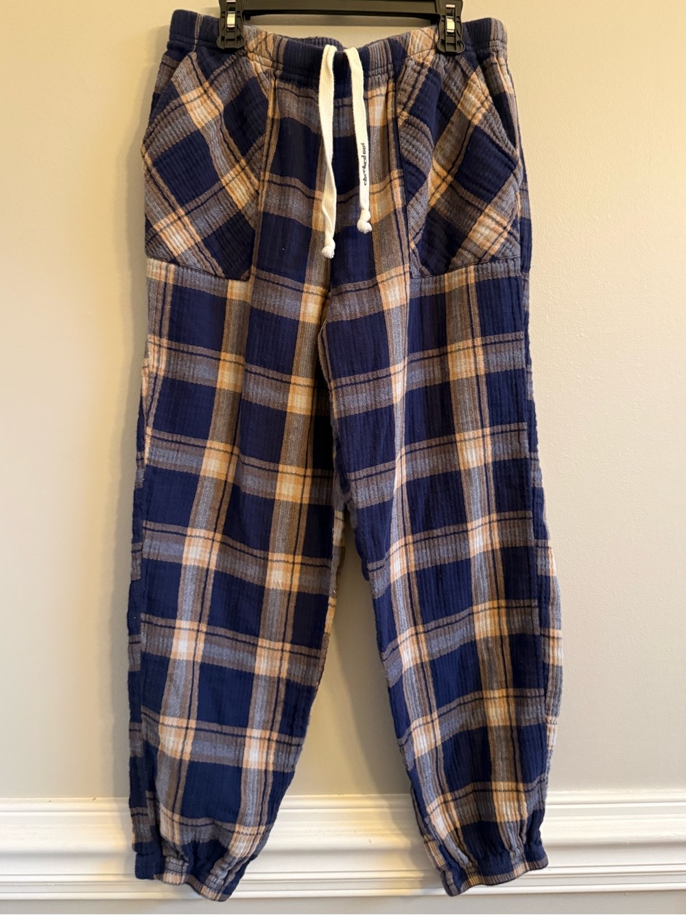 Aerie soft gauze “checked out” pajama pants, blue plaid, medium, VGUC